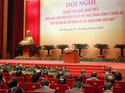 Bürger aller Schichten unterstützen Maßnahmen zur Parteigestaltung