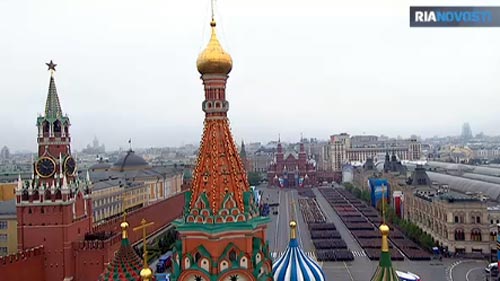 Russland feiert den Sieg gegen Nationalsozialisten