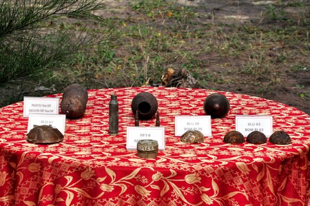 Umsetzung eines Projekts zur Minenräumung in Quang Nam