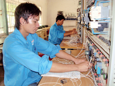 Frankreich unterstützt Fachhochschulen in Vietnam