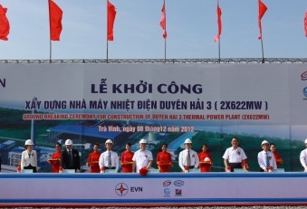 Vize-Premierminister Hoang Trung Hai startet den Bau des Kraftwerks Duyen Hai