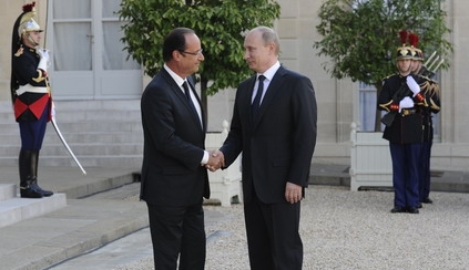 Französischer Präsident zu Gast in Russland