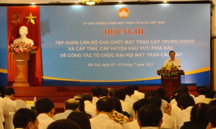 Training der Beamten des Dachverbands “die vaterländische Front Vietnams”