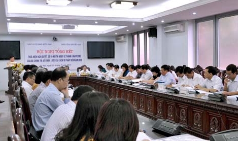 Staatspräsident Truong Tan Sang tagt mit Parteileitung des Justiz-Ministeriums