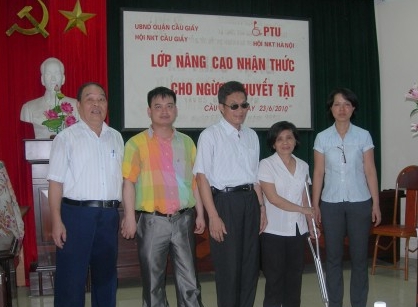 Phan Bich Diep – eine Frau, die Vertrauen der Behinderten weckt