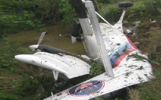 Laos sucht Absturzopfer