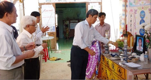 Staatspräsident bekundet Anteilnahme für Familie mutiger Schülerin