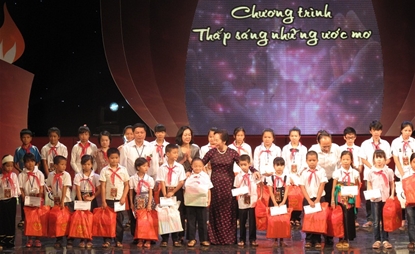 Kunstprogramm “Das Anzünden der Träume”