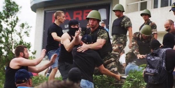 Ukraine und Russland: Die Tür für einen Dialog wird langsam zugeschlagen