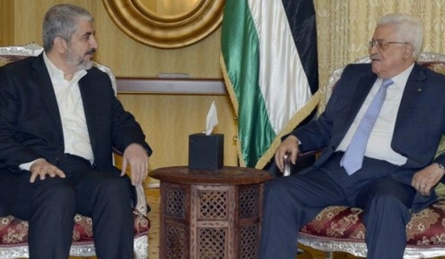 Der palästinensische Präsident und Hamas-Führer diskutieren über Waffenruhe mit Israel