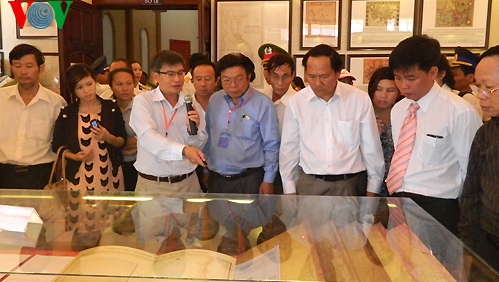 Ausstellung über die Hoang Sa und Truong Sa-Inselgruppe: historische und gesetzliche Beweise