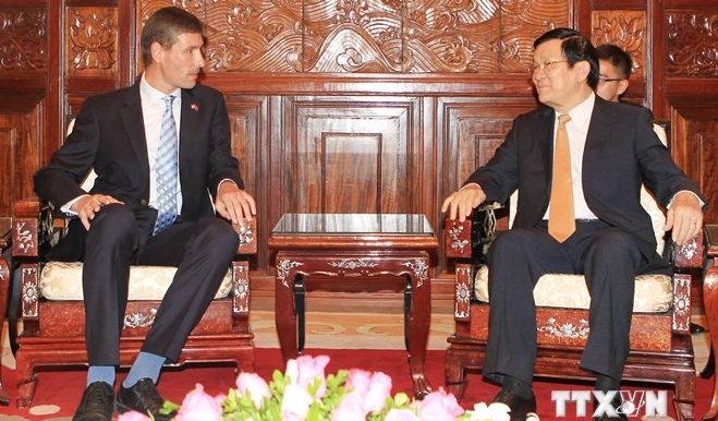 Staatspräsident Truong Tan Sang empfängt neue ausländische Botschafter