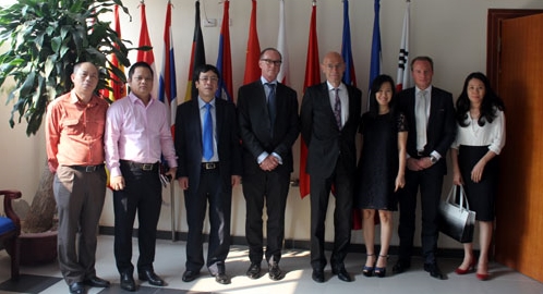 VOV-Radiosender und RTL CBS Asia Entertainment Network wollen kooperieren