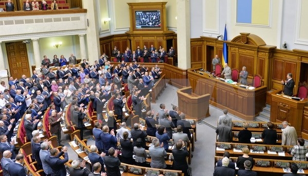 Die Neutralität beenden: Ukraine macht den Weg für NATO-Beitritt frei