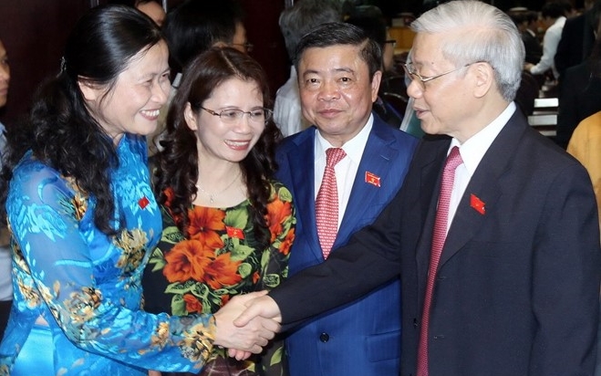 KPV-Generalsekretär Nguyen Phu Trong trifft die Bewohner im Stadtbezirk Hoan Kiem in Hanoi