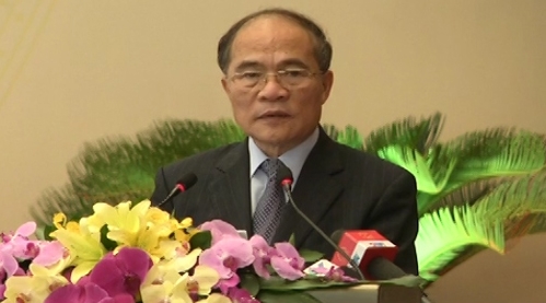 Parlamentspräsident: Parteileitung des Parlaments soll stärker die Verfassung ins Leben bringen