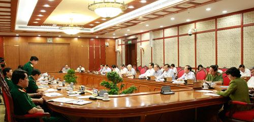 Politbüro tagt mit Parteileitung der Armee über die anstehende Parteisitzung