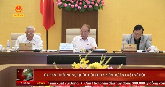 Bürgern die Gründung und Teilnahme an Verbänden ermöglichen