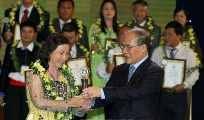 Ehrung der ausgezeichneten Bauern in diesem Jahr