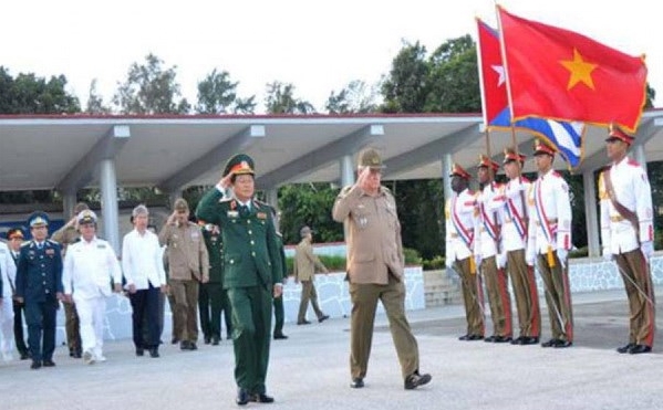 Die Kooperation zwischen Armeen Vietnams und Kubas verstärken