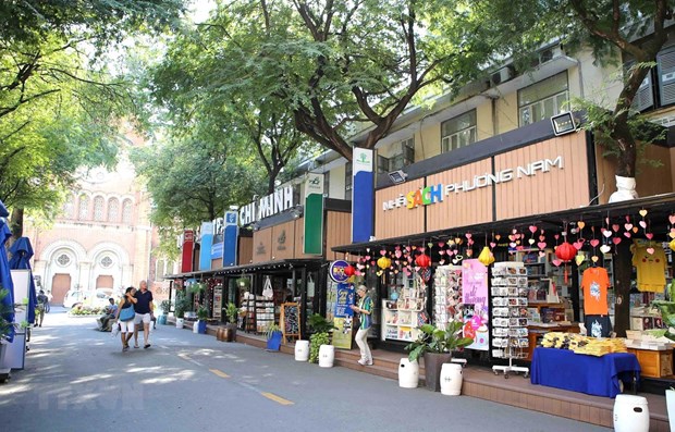 Das Programm „Für die liebe Hälfte der Welt” ehrt die Schönheit