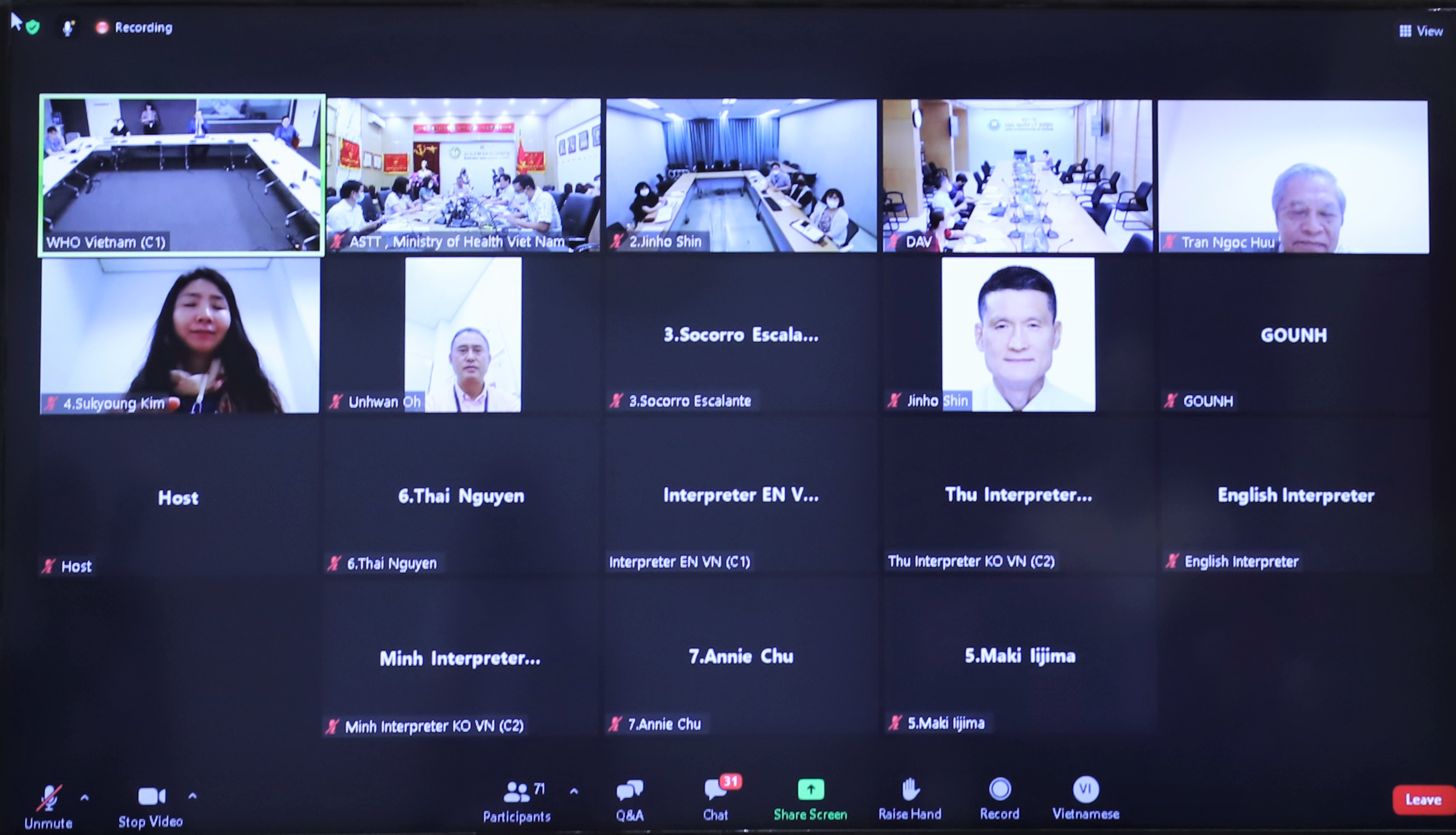 Beratung der ausländischen Experten über die in Vietnam hergestellten Impfstoffe