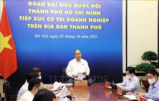 Unternehmen in Ho-Chi-Minh-Stadt überwinden die schwierigste Zeit in der 35-jährigen Erneuerung
