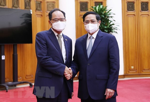 Premierminister Pham Minh Chinh empfängt den südkoreanischen Botschafter in Vietnam Park Noh Wan