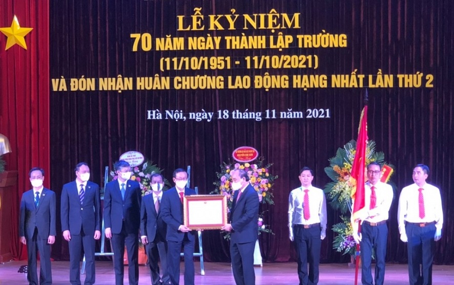 Staatspräsident: Die Pädagogik-Hochschule Hanoi soll neue Fertigkeiten und Kenntnisse bereichern