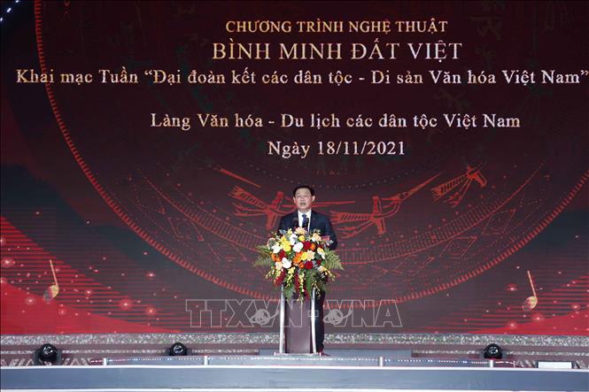 Parlamentspräsident: nationale Solidarität ist wertvolles Erbe der vietnamesischen Kultur