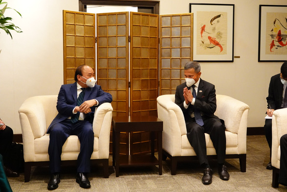 Staatspräsident Nguyen Xuan Phuc ist in Singapur eingetroffen