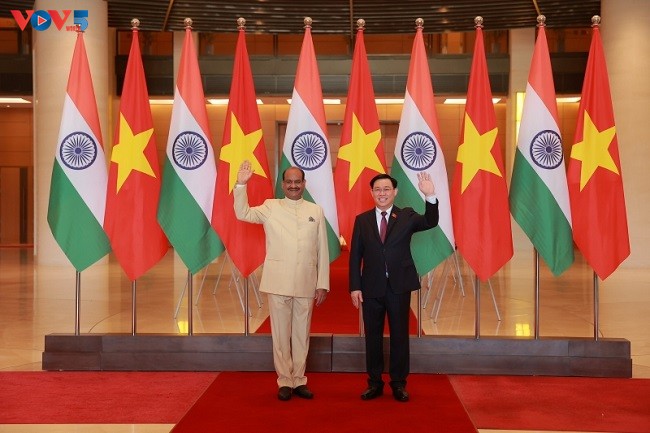 Vietnam und Indien wollen die Zusammenarbeit in der Gesetzgebung ausweiten