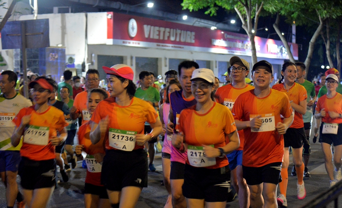 Mehr als 1500 Menschen beteiligen sich an Rennen in Ho-Chi-Minh-Stadt
