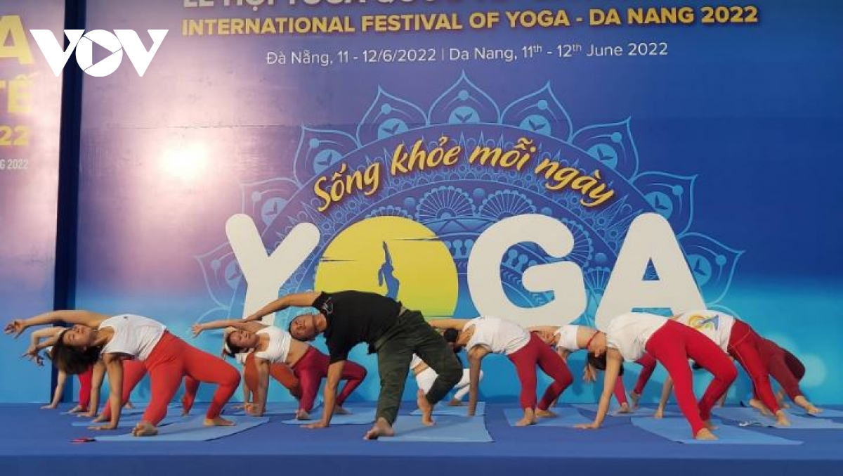 Eröffnung des internationalen Yoga-Festes in Da Nang