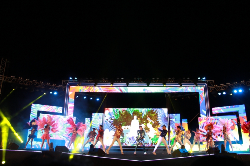 Eröffnung des Tourismus-Festivals in der Küstenstadt Nha Trang