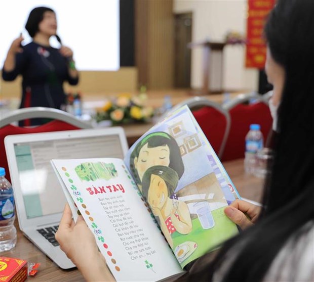 Ehrung der Vietnamesischen Sprache durch Vietnamesisch-Unterricht im Ausland