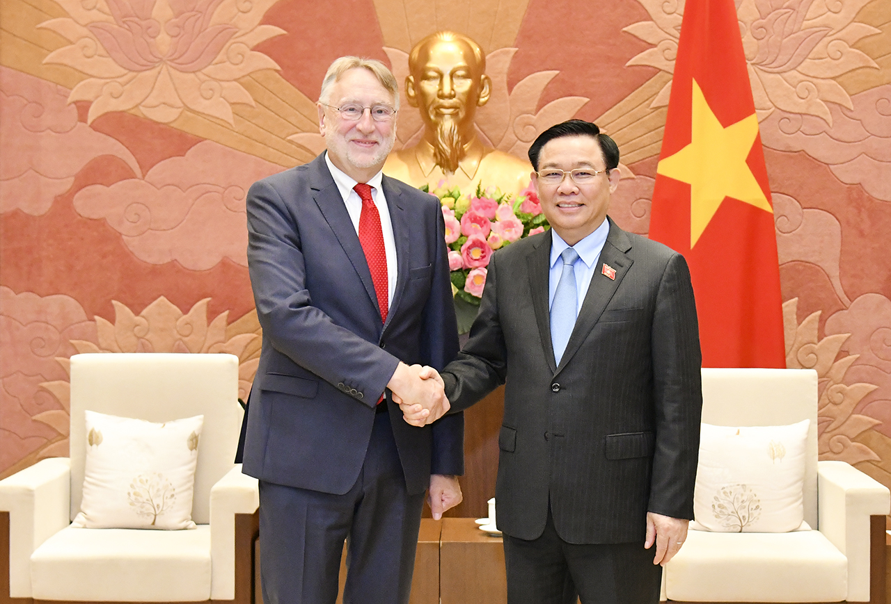 EU ist bereits, Vietnam in internationalen Organisationen zu unterstützen