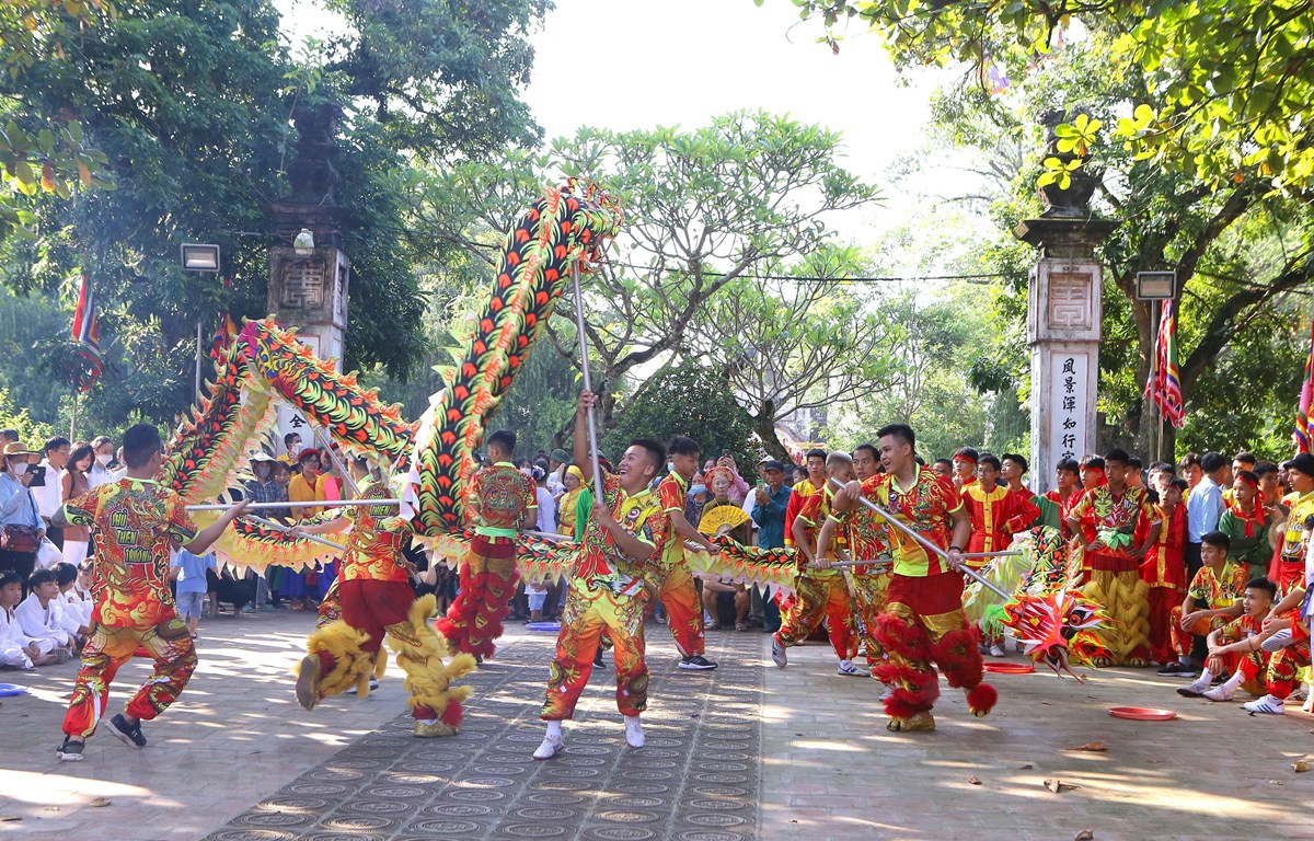 Zahlreiche Aktivitäten zum Fest im Tempel der Tran-Könige in Nam Dinh