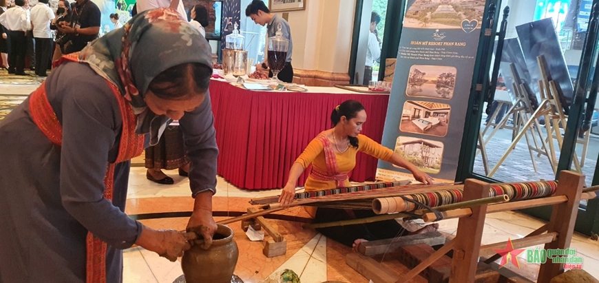 Ninh Thuan fördert Kultur- und Tourismuswerbung in der Hauptstadt Hanoi