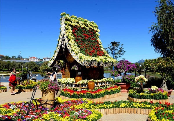 Das 9. Blumenfestival Da Lat wird in den zwei letzten Monaten stattfinden