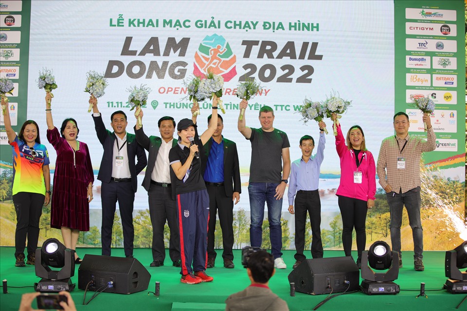 2000 Teilnehmer beim Traillauf in der Hochlandprovinz Lam Dong