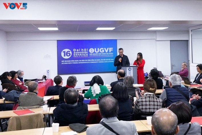 6. Sitzung des Verbands der Vietnamesen in Frankreich