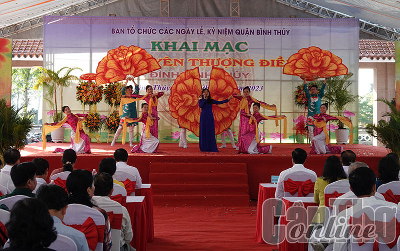 Das Fest Ky Yen Thuong Dien im Tempel Binh Thuy