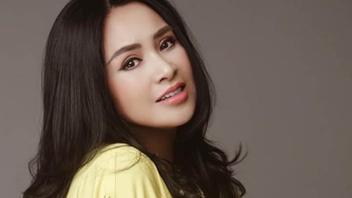 Penyanyi Thanh Lam - Wanita Bernyanyi