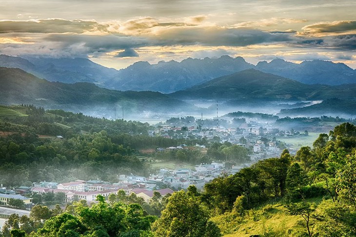 Keindahan Kabupaten Tua Chua, Provinsi Dien Bien