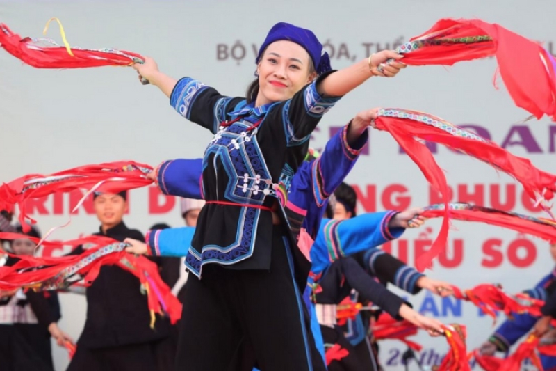 Les voix des ethnies minoritaires: préservation et évolution de la culture vietnamienne à travers les lettres et les arts