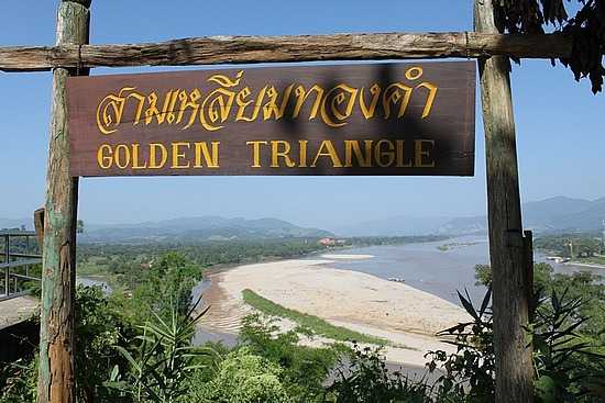 นักลงทุนต่างชาติที่ลงทุนในเขตเศรษฐกิจพิเศษสามเหลี่ยมทองคำของลาวเป็นจำนวนมาก