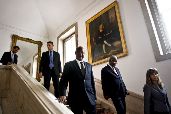 รัฐสภากินีบิสเซาและพรรคการเมืองต่างๆลงนามในข้อตกลงจัดตั้งคณะมนตรีรักษาการแห่งชาติ