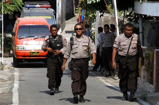 อินโดนีเซียจับกุมตัวผู้ต้องสงสัยก่อการร้ายเพิ่มอีกหลายคน