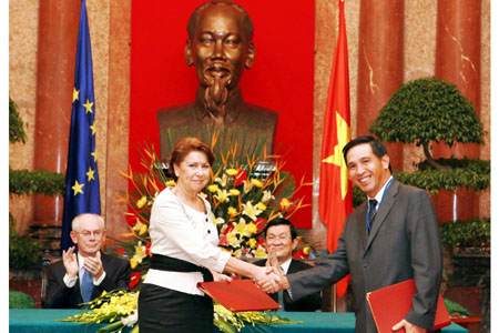 ธนาคารเพื่อการลงทุนยุโรป หรือ EIB ปล่อยสินชื่อ จำนวน 150 ล้านยูโร ให้แก่เวียดนาม